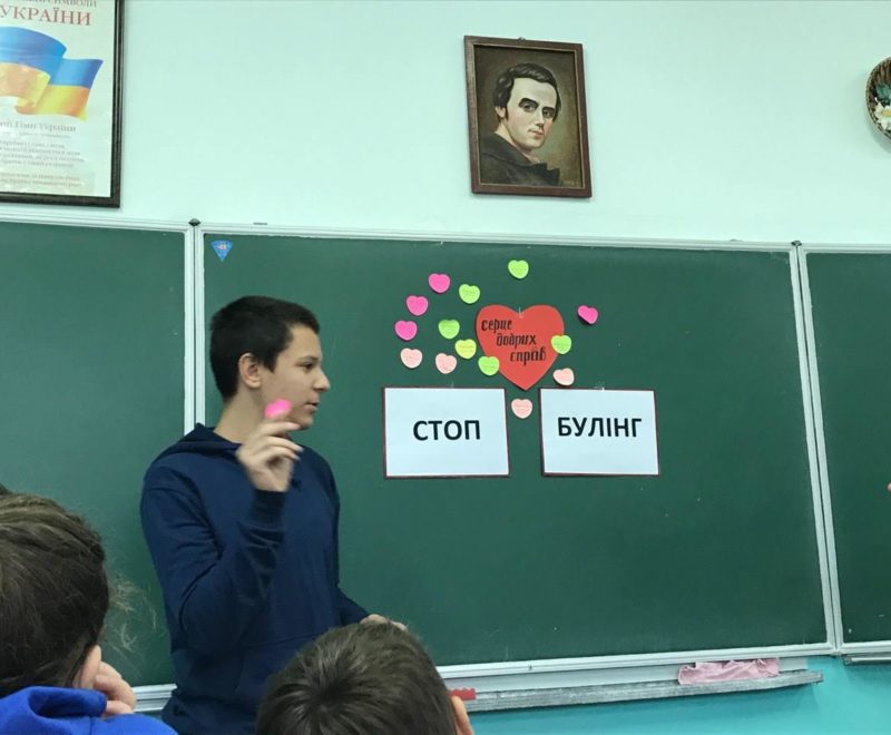 263704033_267708