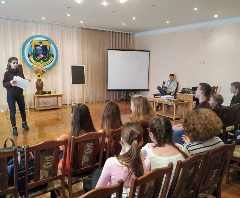 photo5359315185166297976