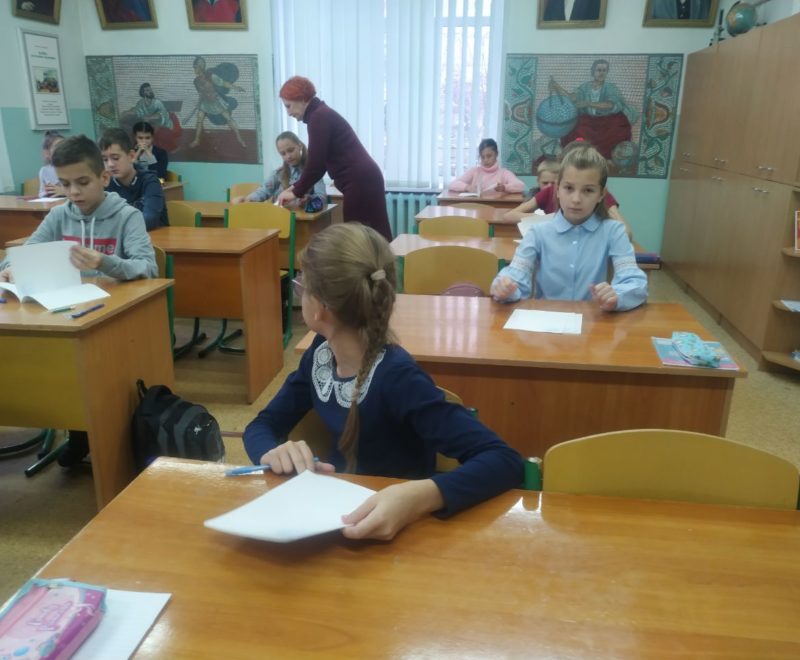 photo5402411260676516727